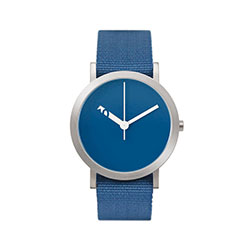 EXTRA NORMAL CASUAL Blue dial